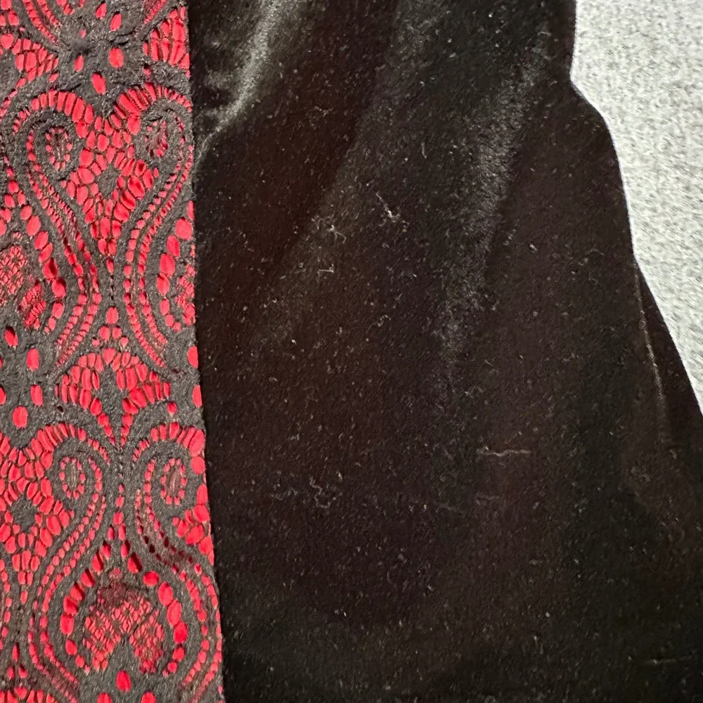 Connected Apparel Dress Womens 8P Black Velvet Red Lace Sheath Party Career - Picture 10 of 16